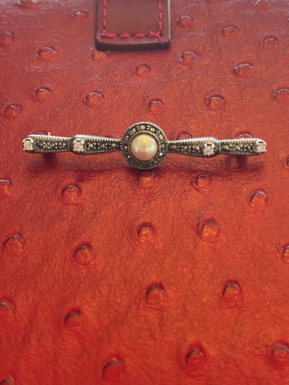 Pearl Accent Silver Bar Brooch - A Classic!